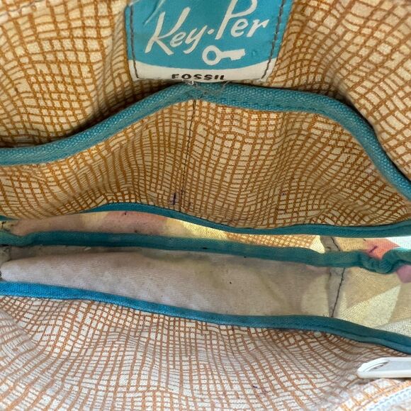 Fossil Key Per Coated Canvas Crossbody Shoulder Bag Floral Multicolor - Picture 12 of 13